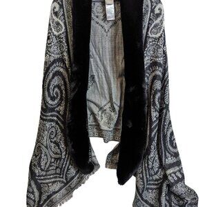 Chicos Poncho Capelet One Size Removable Faux Fur Collar Gray Black Scarf Shawl